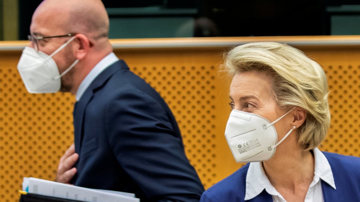 Ursula von der Leyen'den Charles Michel'e: Yeni bir krize izin vermeyeceğim