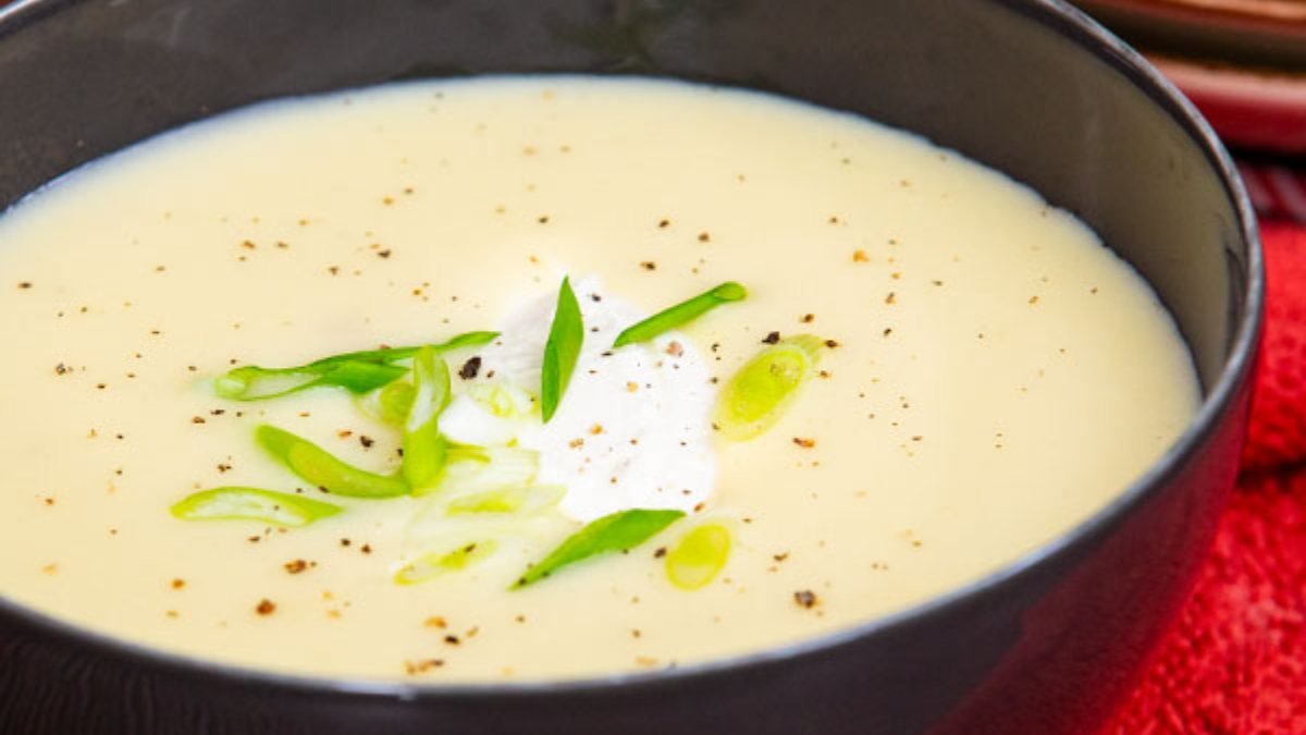İftara kadifemsi bir lezzet: Kremalı patates çorbası
