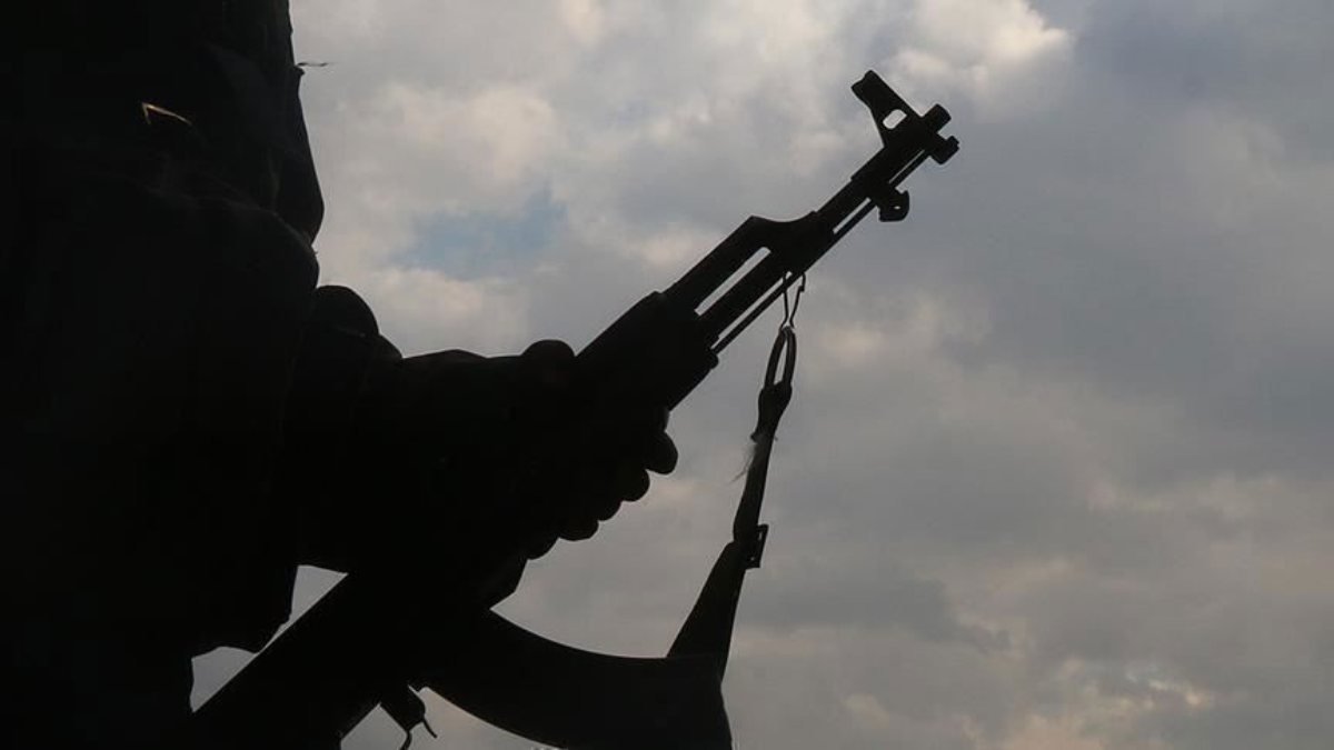 PKK'dan kaçan 1 terörist daha teslim oldu