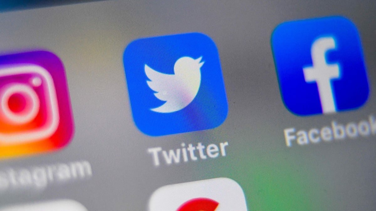 İngiliz futbol kulüpleri Facebook, Twitter ve Instagram'ı boykot edecek
