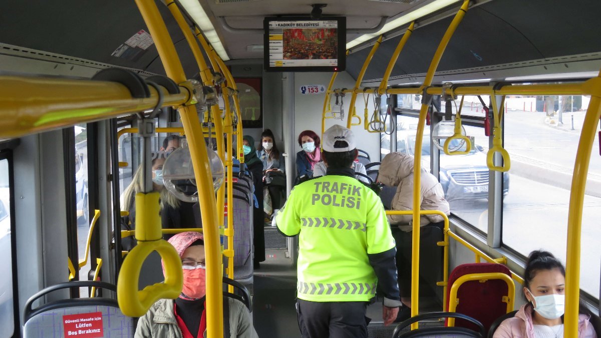 İstanbul'da toplu taşıma araçlarında korona denetimi