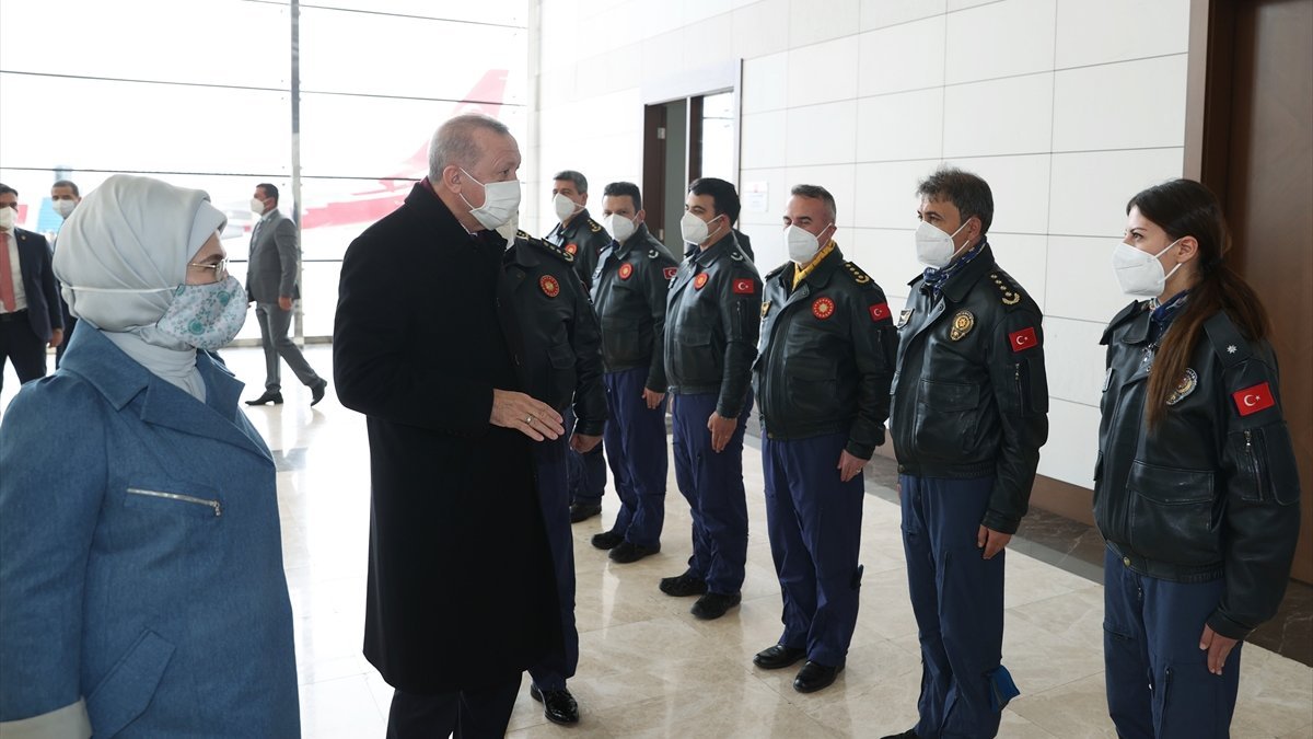 Cumhurbaşkanı Erdoğan, pilotların gününü kutladı