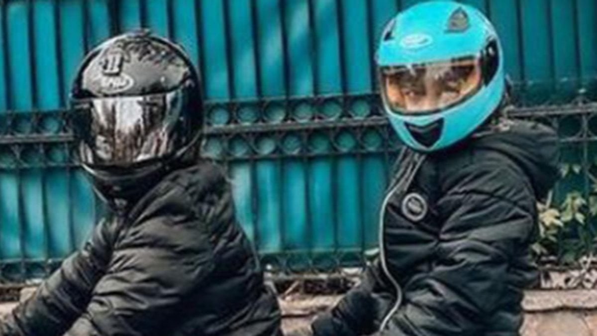 Yağmur Sarıoğlu, oğlunu motosikletle gezdirdi