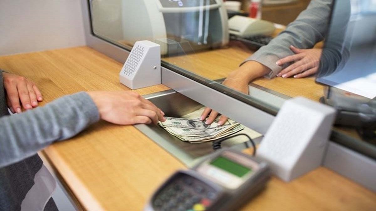 Tam kapanmada bankalar açık mı, kapalı mı? Banka çalışma saatleri 2021