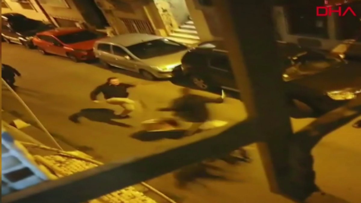 İstanbul'da turist dehşeti: Davulu bıçakladı, davulcuyu kovaladı