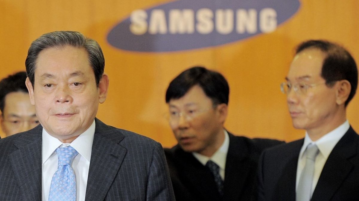 Samsung’un varisleri 11 milyar dolarlık vergi için 23 bin sanat eserini bağışlayacak