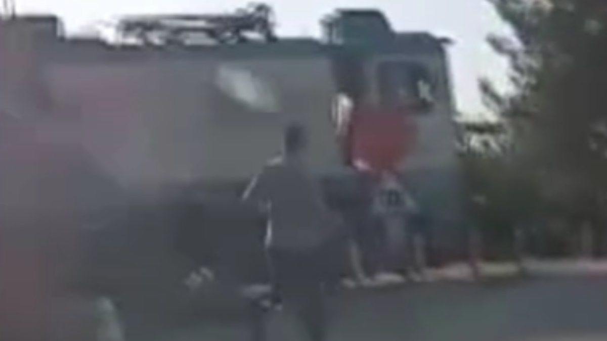 Osmaniye'de treni durdurup alışveriş yapan makinist