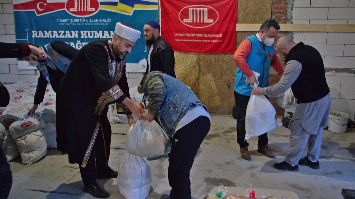 DİTİB’den Ukrayna'ya Ramazan yardımı
