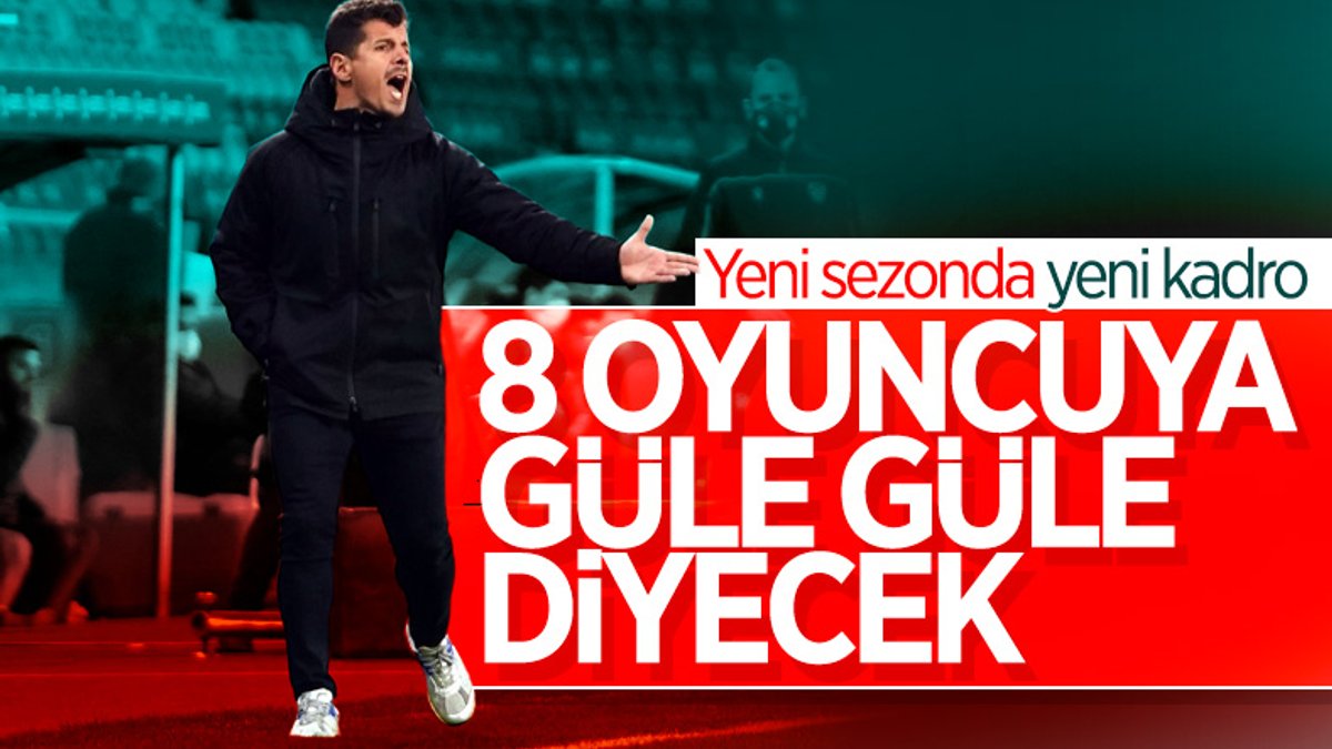 Fenerbahçe'de 8 oyuncuyla yollar ayrılacak