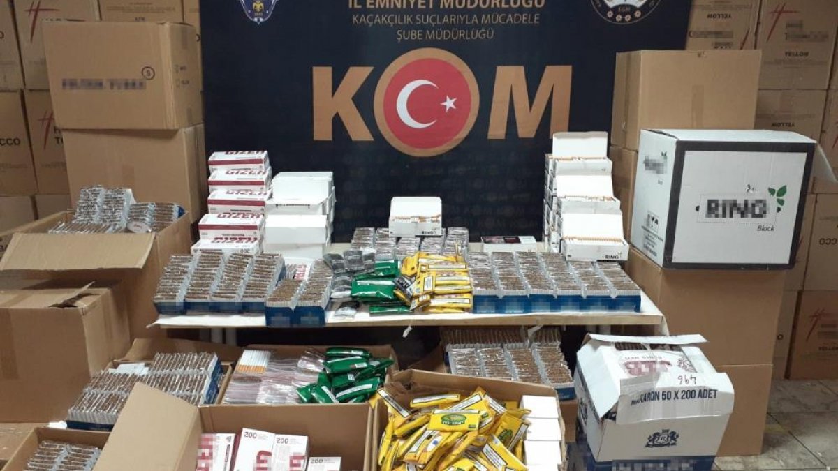 İzmir’de 6 milyon liralık kaçak ürün ele geçirildi