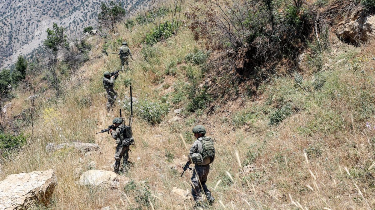 Irak'ın kuzeyinde öldürülen terörist sayısı 72 oldu