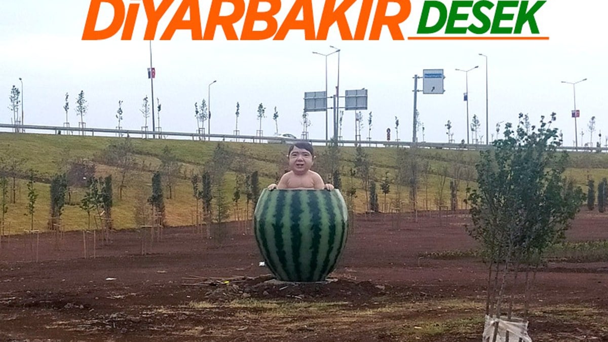 Diyarbakır'a karpuz içinde çocuk heykeli dikildi