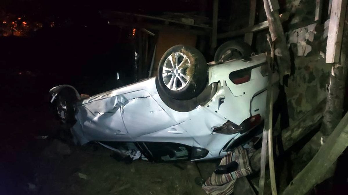 Antalya'da takla atan otomobildeki 1 kişi öldü