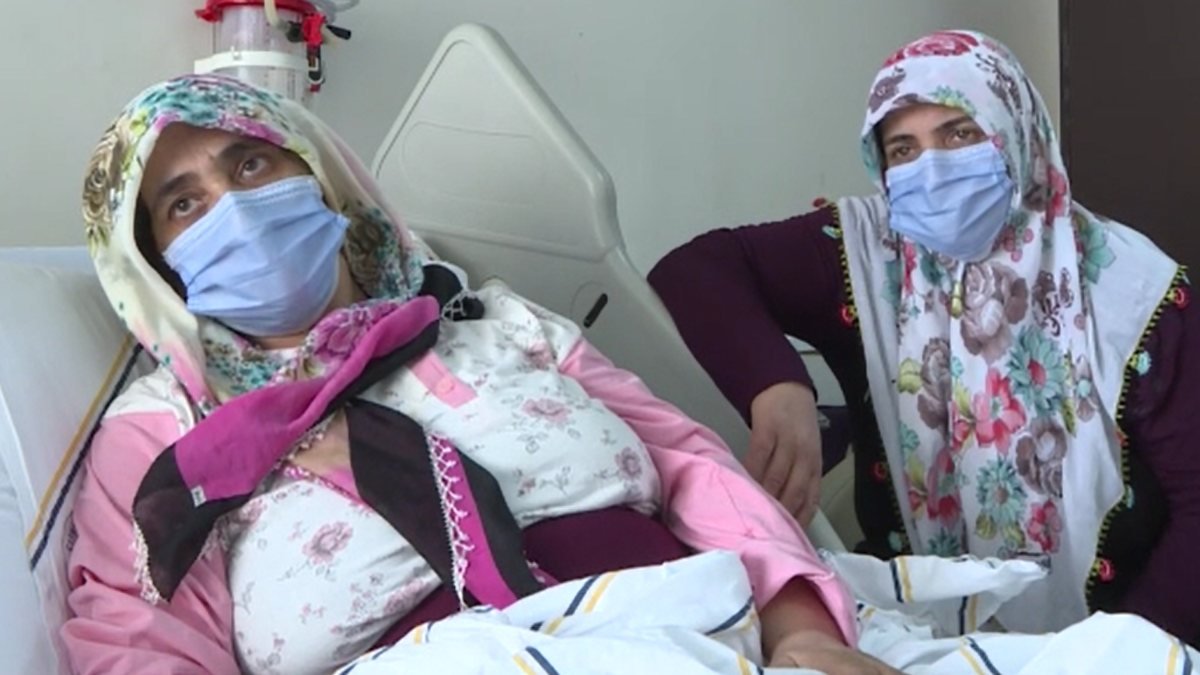 Erzurum’da varis sandığı bacağından 10 kilo tümör çıkarıldı
