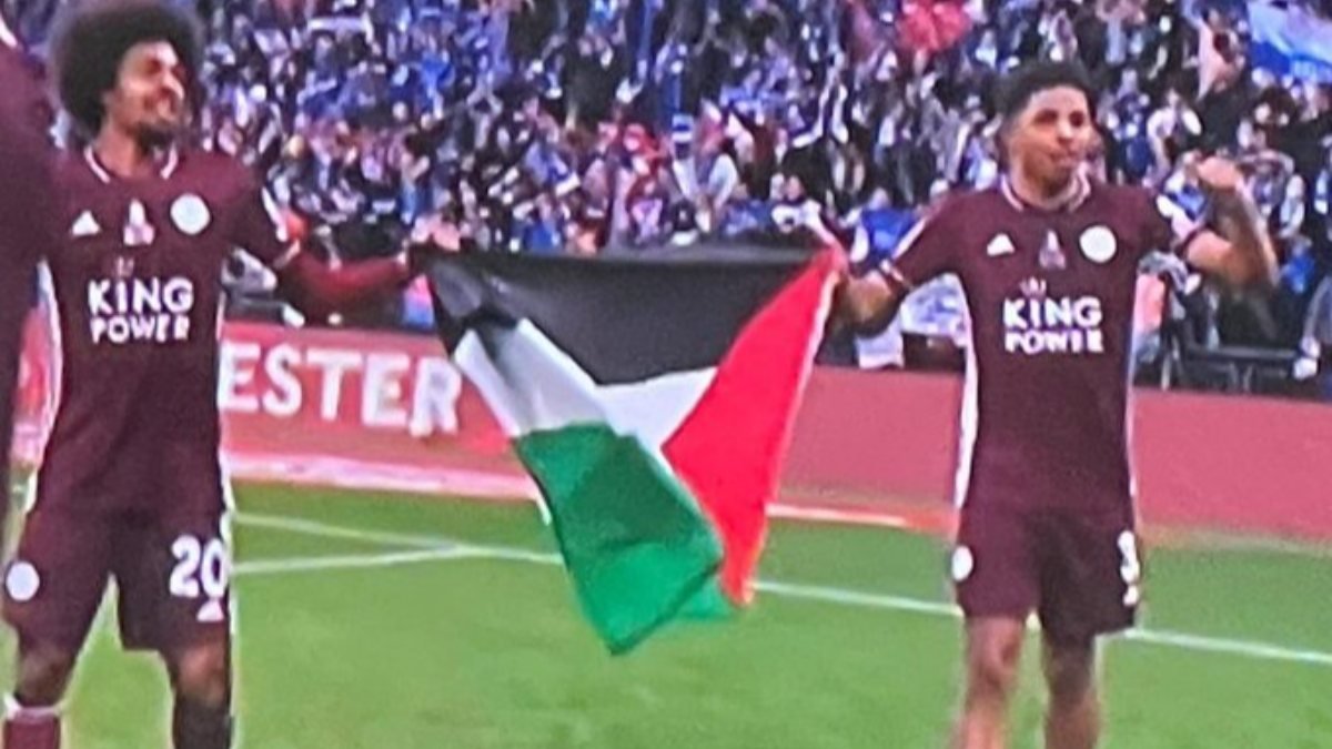Leicester City'den Filistin bayrağıyla kutlama