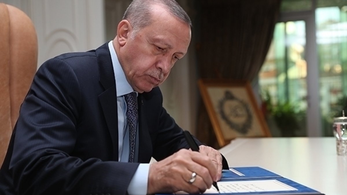 Cumhurbaşkanı Erdoğan imzaladı: Atama kararları Resmi Gazete’de