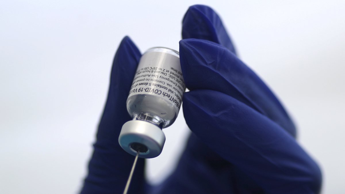 Oxford: Aşılar hastaneye yatışları engellediğinde salgın bitti diyebiliriz