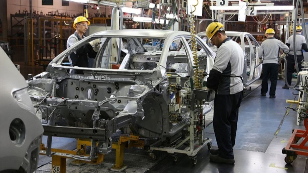 Sakarya'dan ilk dört ayda 1,7 milyar dolarlık otomotiv ihracatı