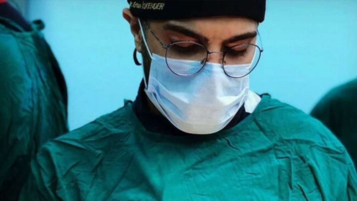 Ankara'da bıçaklı saldırıya uğrayan doktor yaralandı