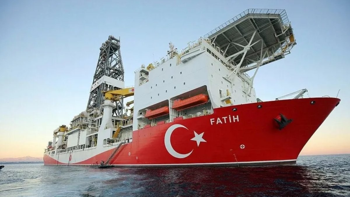 Fatih gemisi yeni tespit kuyusu Türkali-3'te sondaja başladı
