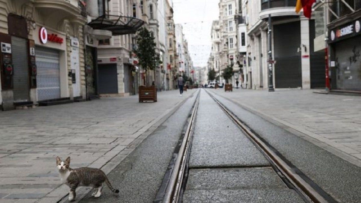 Hafta içi sokağa çıkma yasağı kalkacak mı? 1 Haziran sonrası sokağa çıkma yasağı saatleri..