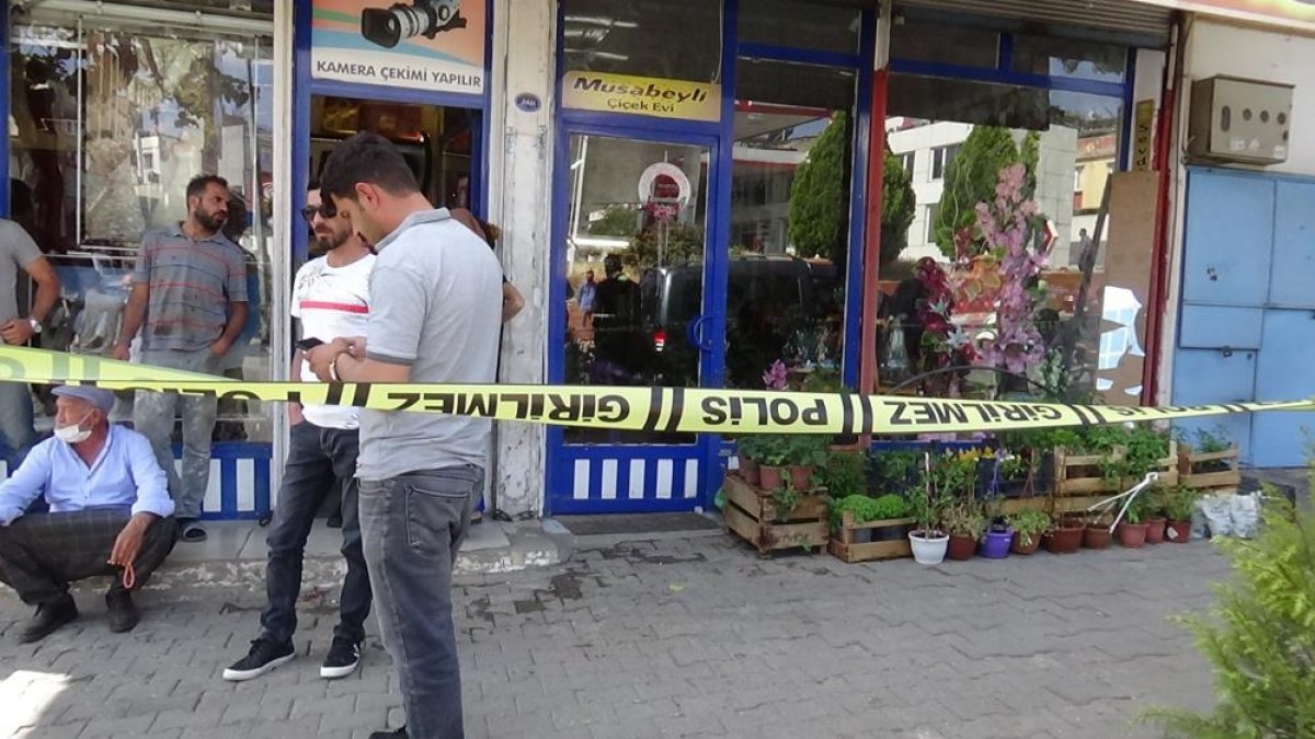 Gaziantep'te çiçekçi dükkanına saldırı