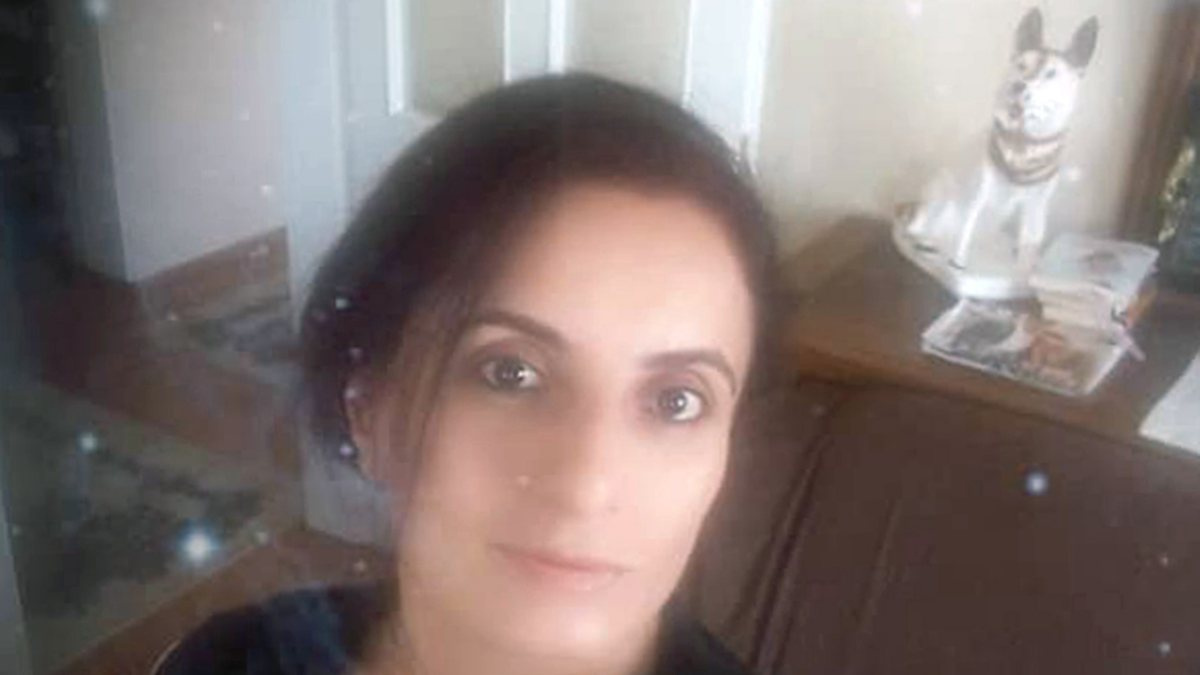 Burdur'da öldürülen kadının katili tahliye edilince, adliyede arbede çıktı