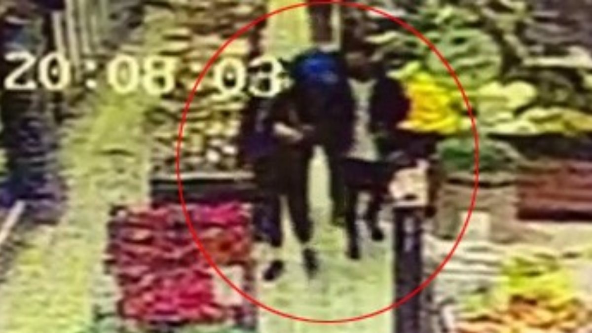 Şişli'de markette dolaşan genç kızın cep telefonunu çaldı
