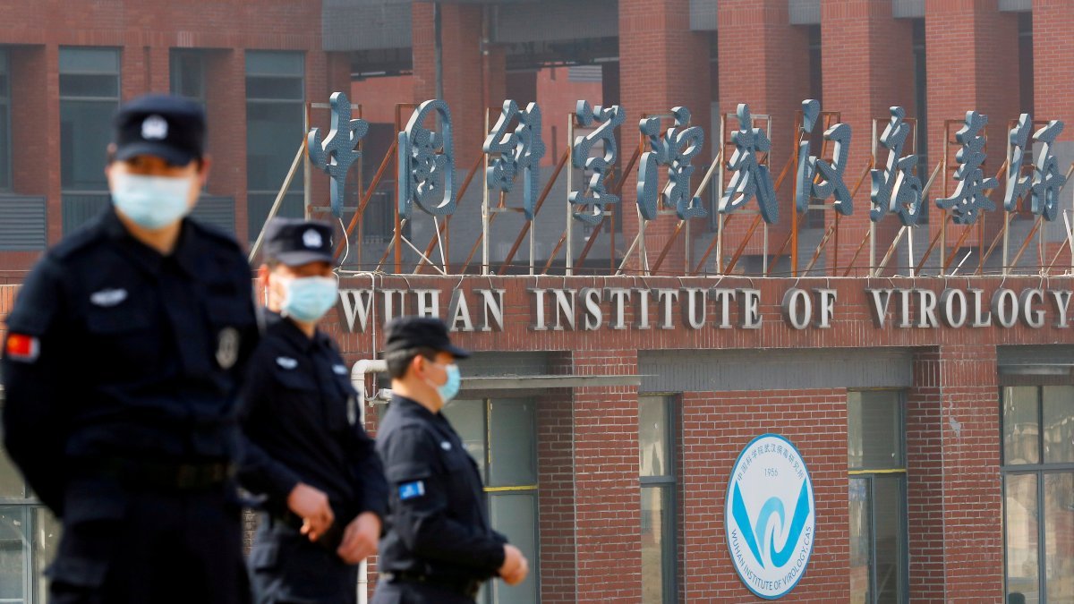 ABD gizli raporu: Koronavirüs Wuhan'daki bir laboratuvardan sızmış olabilir