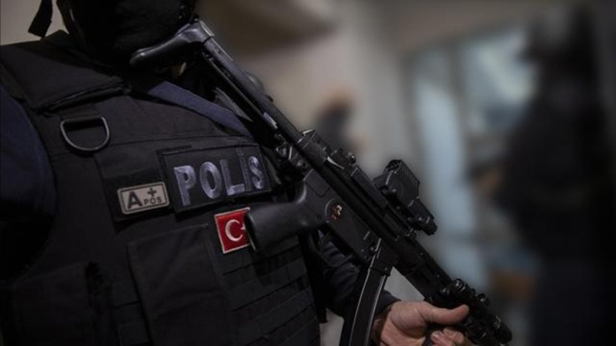 Beyoğlu HDP Eş Başkanı Mehmet Sait Bor gözaltına alındı