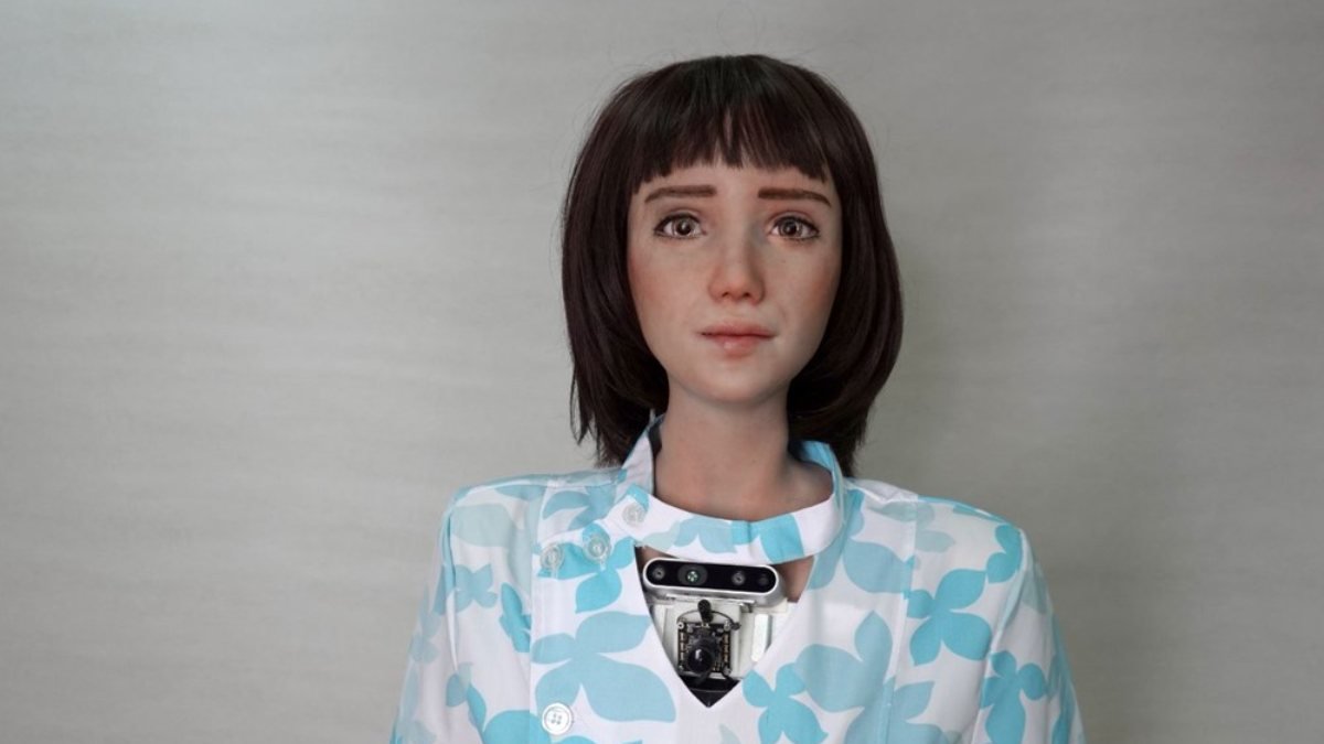 Korona hastaları için geliştirilen insansı robot: Grace