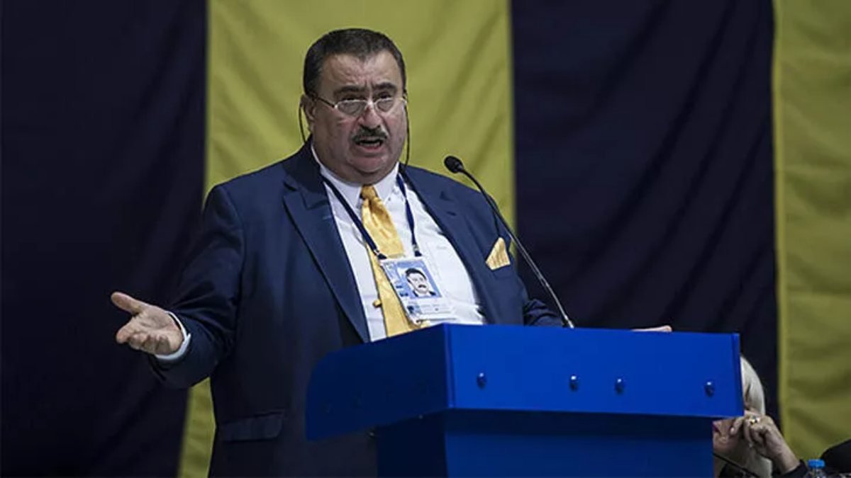 Fenerbahçe'de Aram Markaroğlu istifa etti