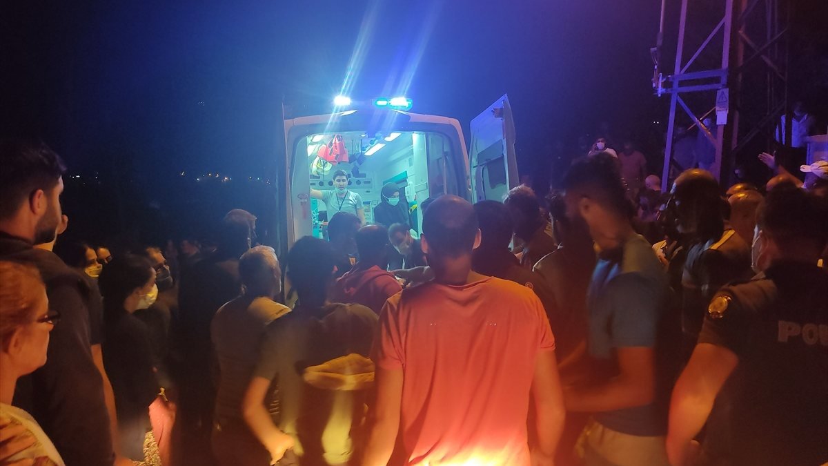 Tunceli'de uçuruma düşen kişi kurtarıldı