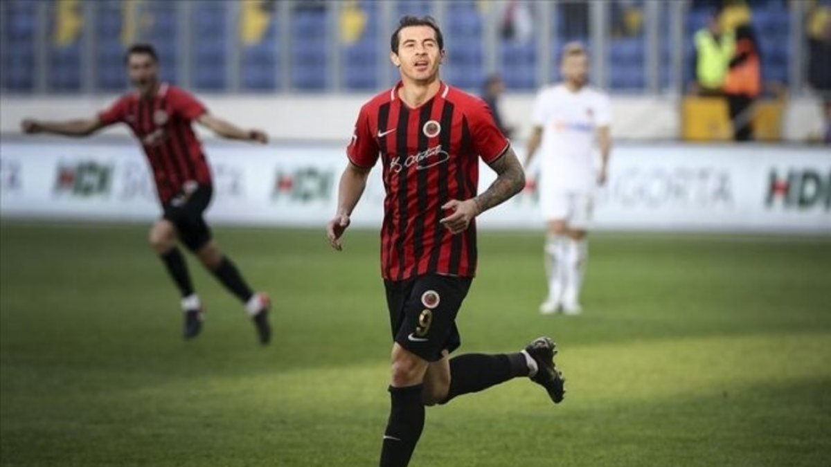 Eyüpspor, Bogdan Stancu'yu transfer etti