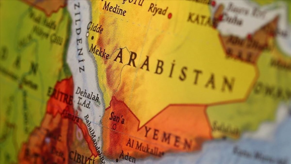 Yemen'deki Husilerin Suudi Arabistan'a doğru gönderdiği bomba yüklü 6 İHA imha edildi