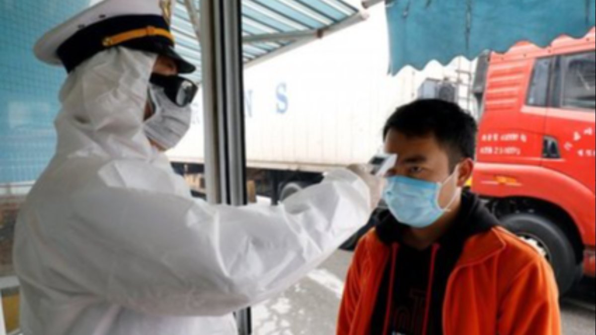Çin, koronavirüs sınır kısıtlamalarını 2022'ye kadar uzattı