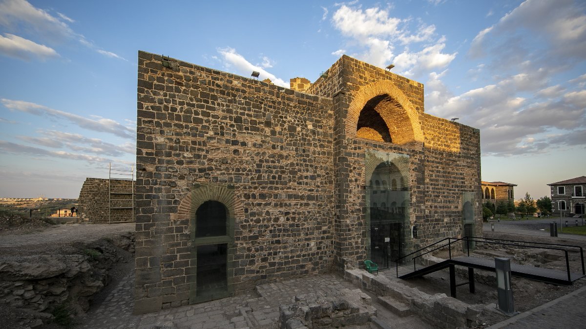 Diyarbakır'daki 1600 yıllık kilise, sanat galerisi olacak