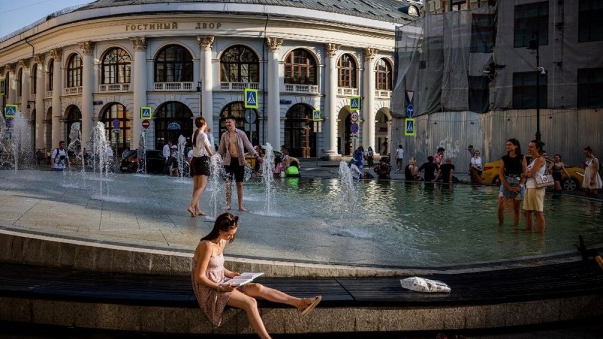 Moskova’da hava sıcaklığı 35 dereceye kadar yükseldi