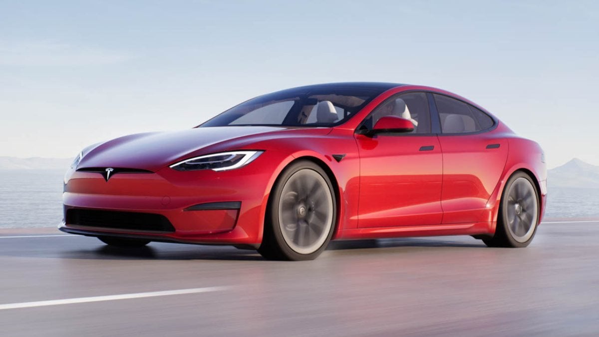 Tesla, ikinci çeyrekte 200 binden fazla araç sattı