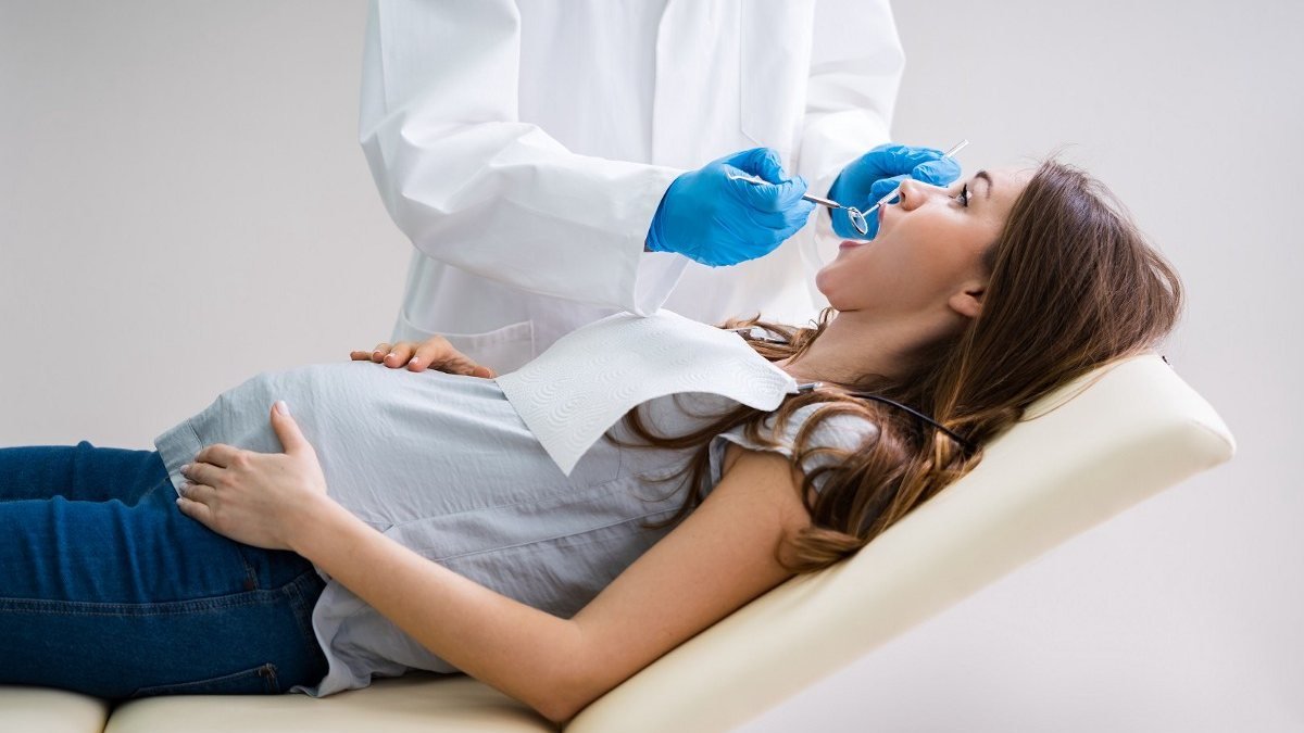 Hamilelikte ilk 3 ay diş tedavisine dikkat