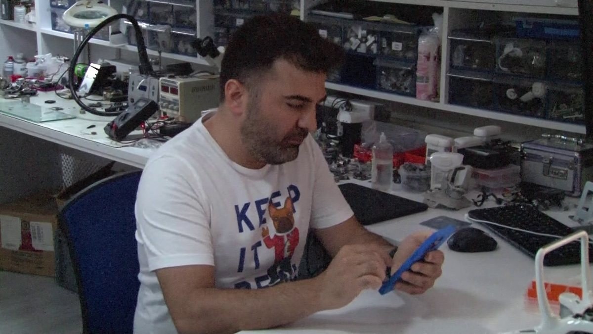 Kadıköy’de kaybolan iPhone'undan verileri kurtaramayınca Apple'a dava açtı