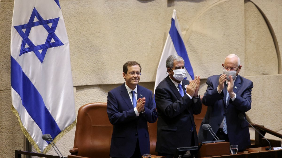 İsrail'in yeni Cumhurbaşkanı Isaac Herzog, göreve başladı