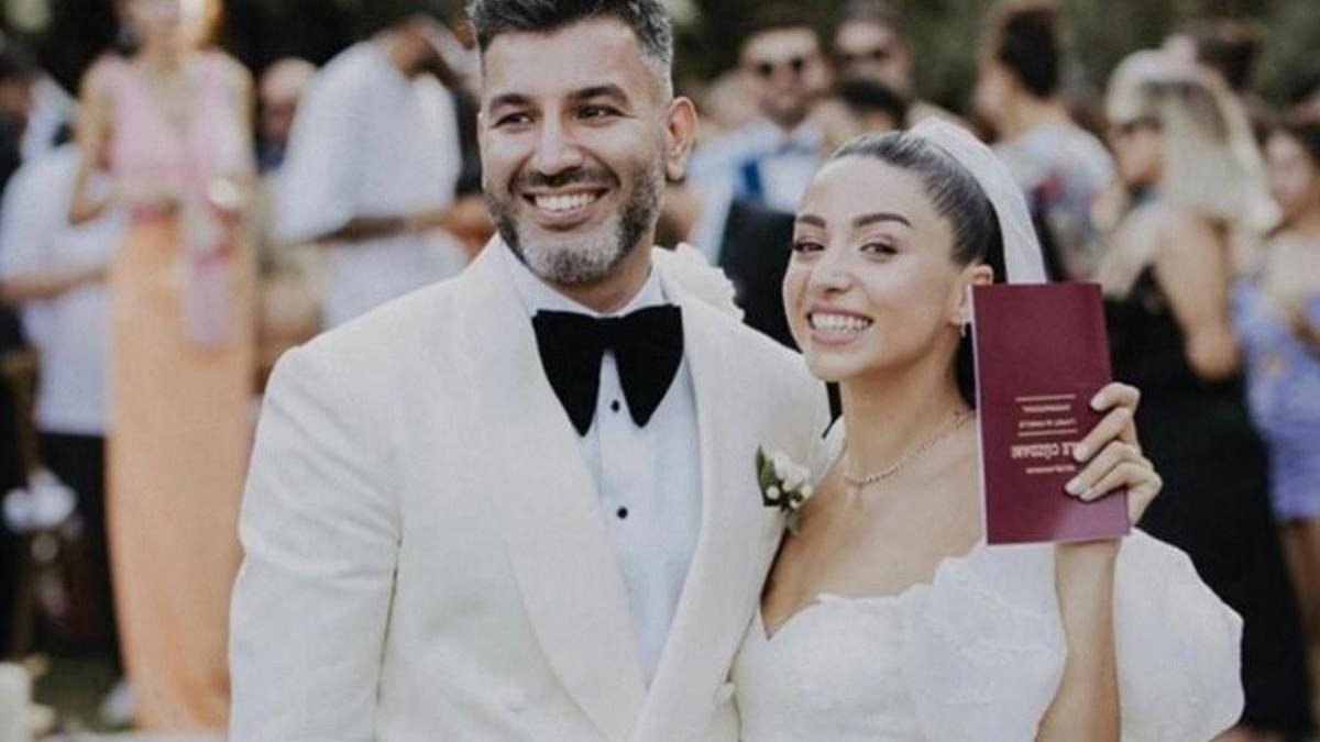 3 yıldır bekliyordu! Zeynep Bastık ile Tolga Akış evlendi... İşte muhteşem düğünden kareler..