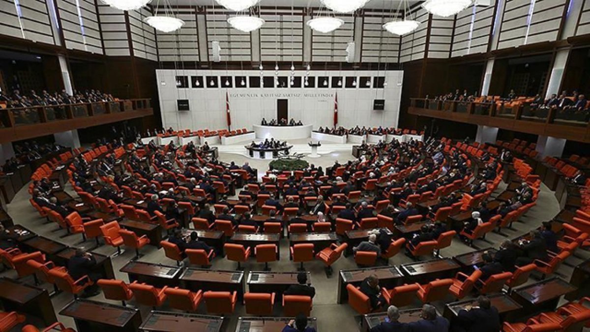 Ekonomiye ilişkin düzenlemeleri içeren torba kanun teklifi kabul edildi