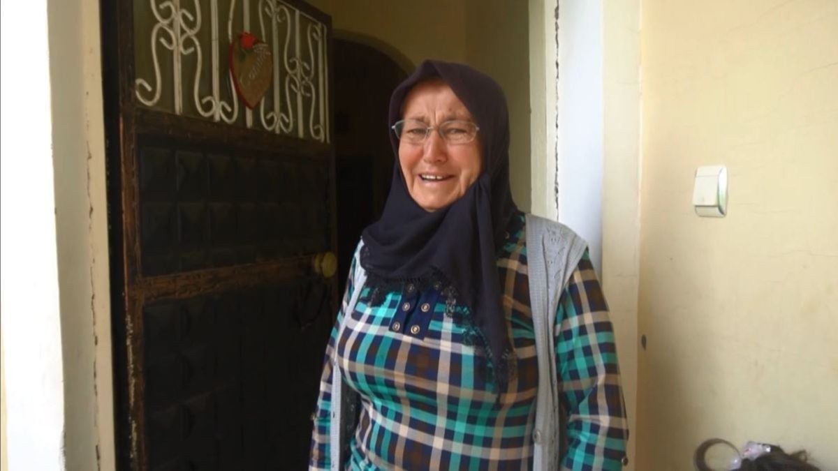Aksaray'da jandarmadan asker annesine ziyaret