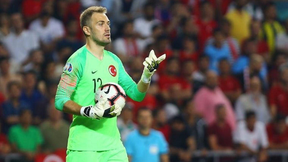 Beşiktaş ile adı anılan Mert Günok nereli? Babası kimdir? Mert Günok'un biyografisi..
