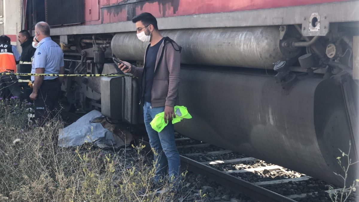 Doğu Ekspresi treninin altında kalan kişi, hayatını kaybetti