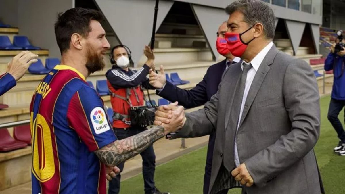 Joan Laporta: Messi konusu olumlu seyrediyor