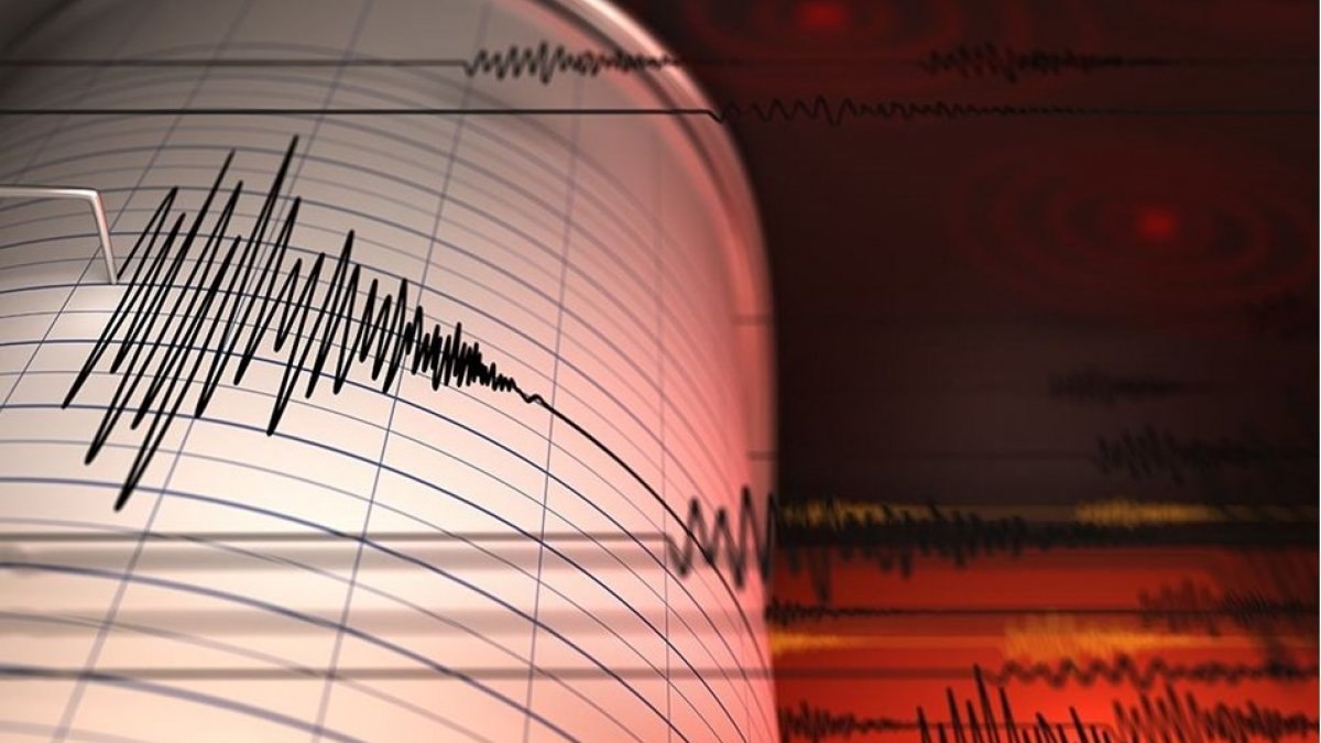 Deprem mi oldu? 3 Ağustos 2021 nerede deprem oldu? AFAD son depremler..