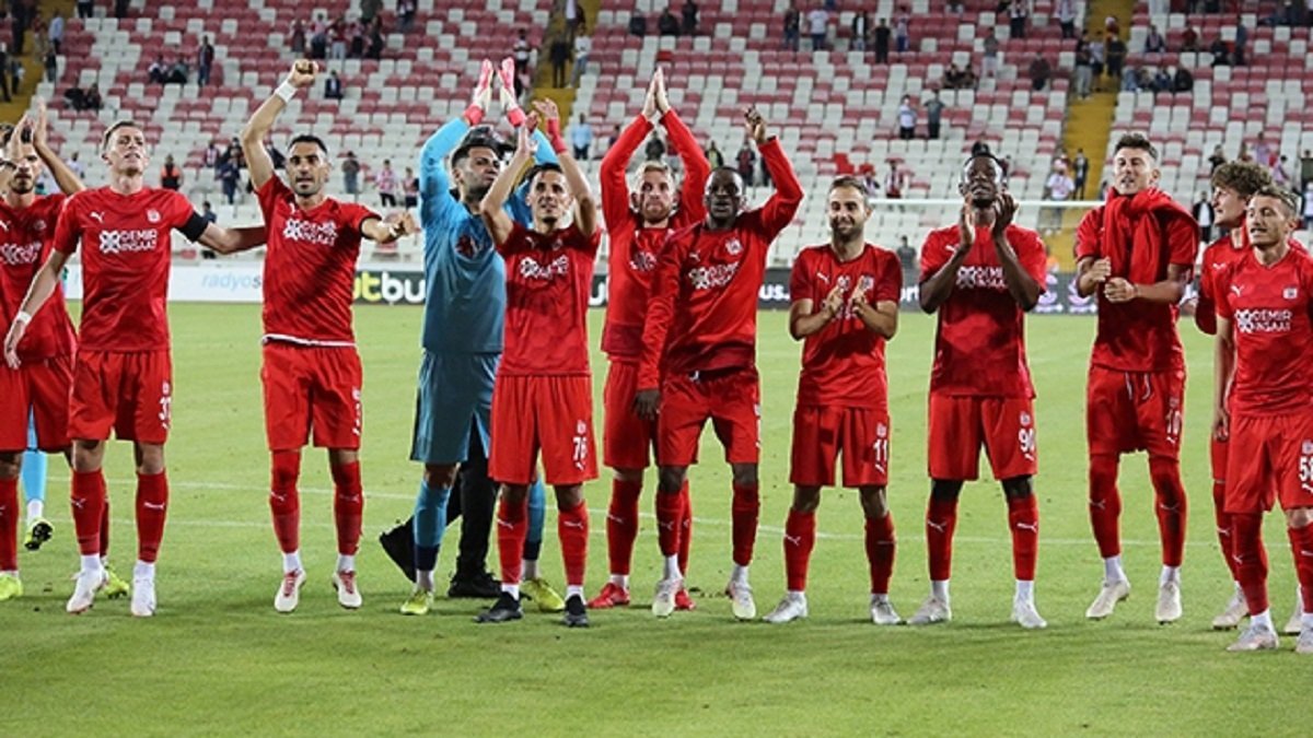 UEFA Avrupa Konferans Ligi: Sivasspor-Dinamo Batumi maçı ne zaman, saat kaçta, hangi kanalda?